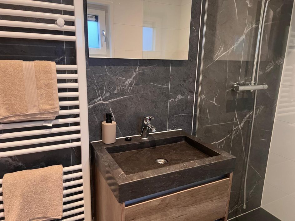 2025-12-18 at 10.29.08 (16)