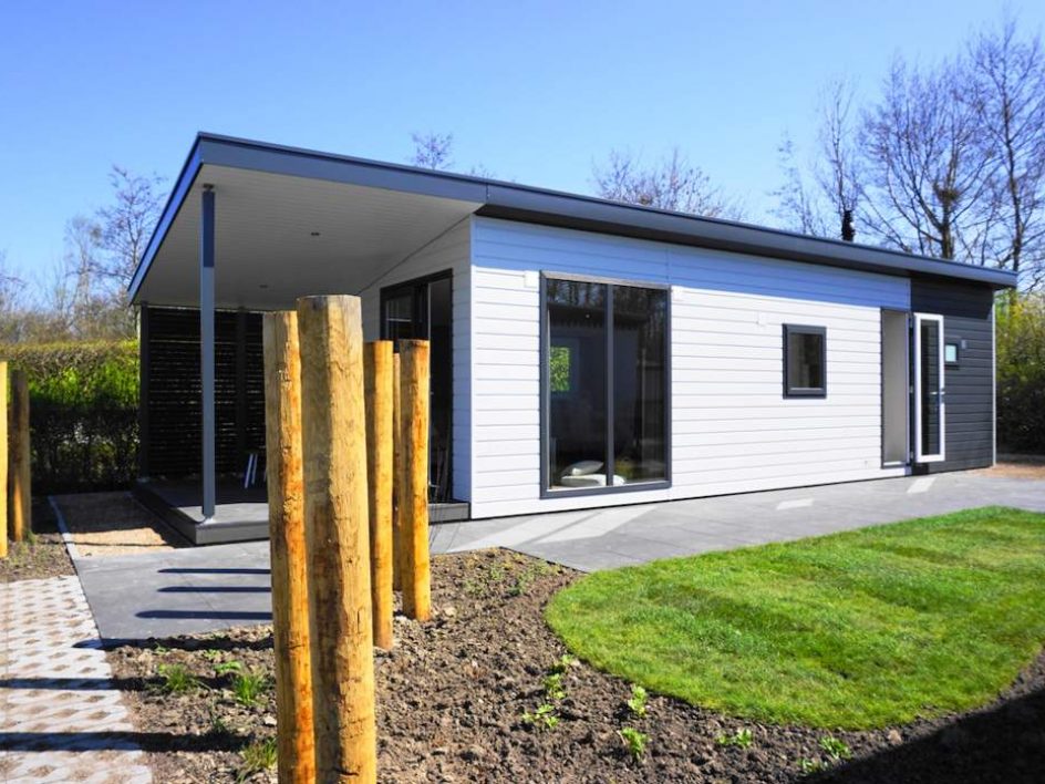 Arcabo-Black-and-White-Zeeuwse-Chalets-19