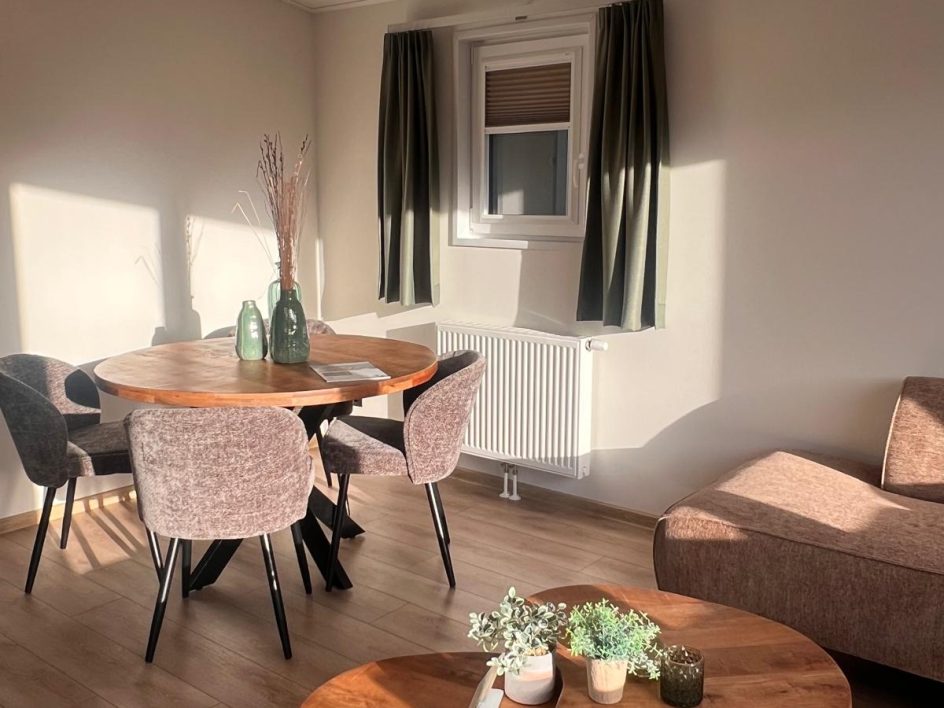 WhatsApp Image 2025-12-02 at 15.15.16